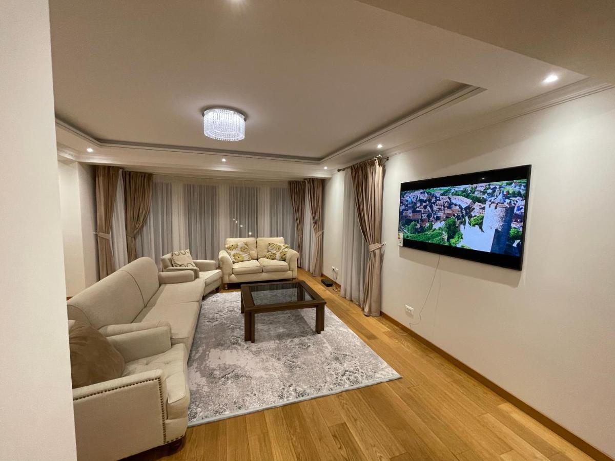 Sunny House Villa Suceava Exterior photo